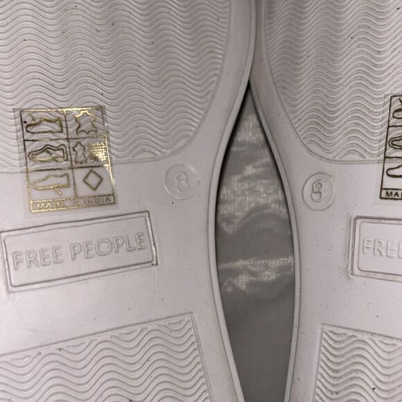 Free People leather Silver Slip-on Mule(Size 8) - Picture 6 of 9